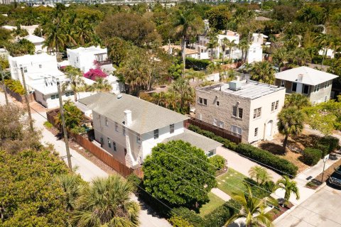 Villa ou maison à vendre à West Palm Beach, Floride: 4 chambres, 210.7 m2 № 368517 - photo 6