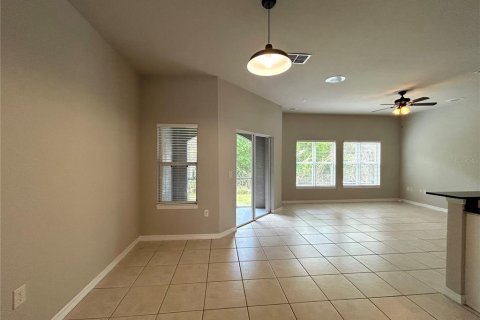 Townhouse in Tampa, Florida 3 bedrooms, 161.28 sq.m. № 1087725 - photo 6