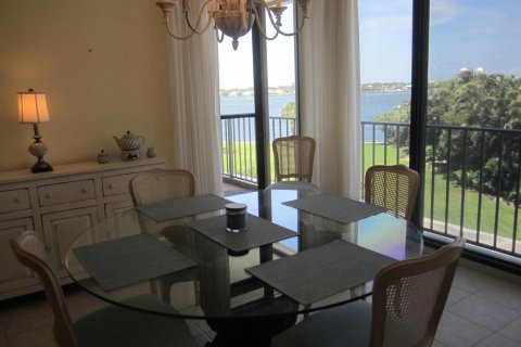 Condo in North Palm Beach, Florida, 2 bedrooms  № 1146987 - photo 19