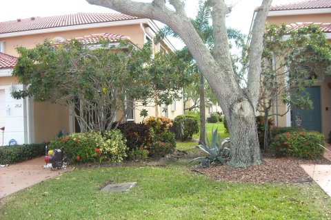 Copropriété à vendre à Boynton Beach, Floride: 3 chambres, 160.63 m2 № 837648 - photo 1