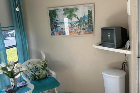 Condominio en venta en Boynton Beach, Florida, 1 dormitorio, 58.71 m2 № 1016197 - foto 13