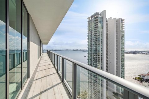 Condominio en venta en Miami, Florida, 4 dormitorios, 173.82 m2 № 781167 - foto 4