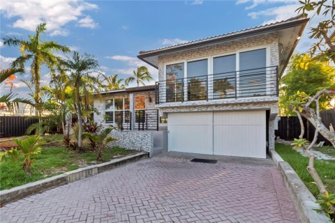 Villa ou maison à vendre à Wilton Manors, Floride: 3 chambres, 118.17 m2 № 1404227 - photo 18