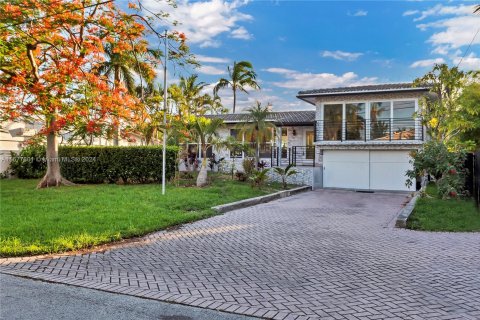 Villa ou maison à vendre à Wilton Manors, Floride: 3 chambres, 118.17 m2 № 1404227 - photo 26