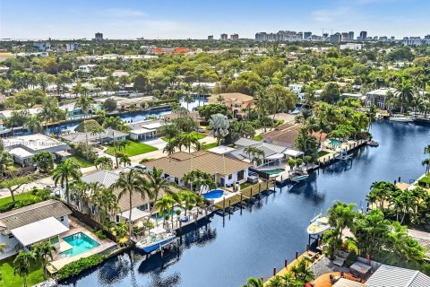 Villa ou maison à vendre à Wilton Manors, Floride: 3 chambres, 118.17 m2 № 1404227 - photo 2