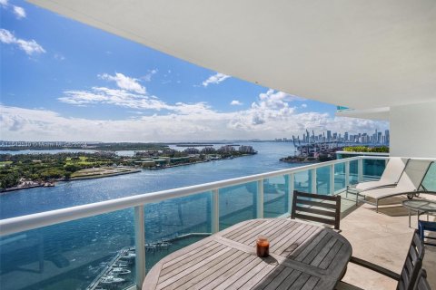 Condominio en venta en Miami Beach, Florida, 3 dormitorios, 186.55 m2 № 1325314 - foto 14