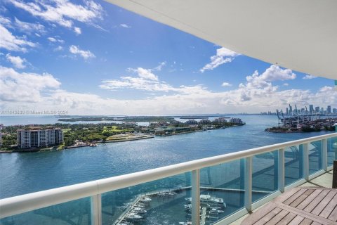 Copropriété à vendre à Miami Beach, Floride: 3 chambres, 186.55 m2 № 1325314 - photo 15