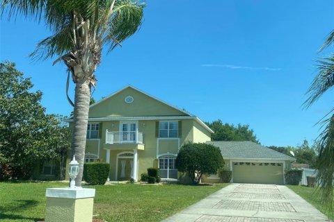 Villa ou maison à vendre à Kissimmee, Floride: 5 chambres, 341.32 m2 № 370977 - photo 1
