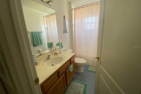 Villa ou maison à vendre à Kissimmee, Floride: 5 chambres, 341.32 m2 № 370977 - photo 10