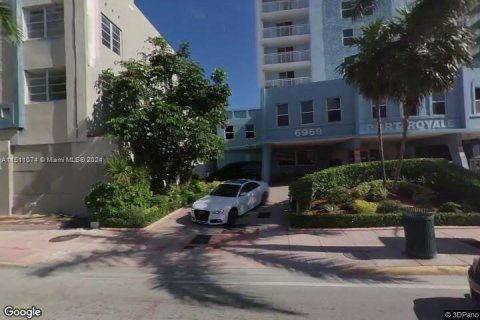 Condo in Miami Beach, Florida, 1 bedroom  № 938133 - photo 5