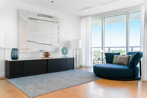 Condominio en venta en Miami Beach, Florida, 3 dormitorios, 317.54 m2 № 1080878 - foto 6