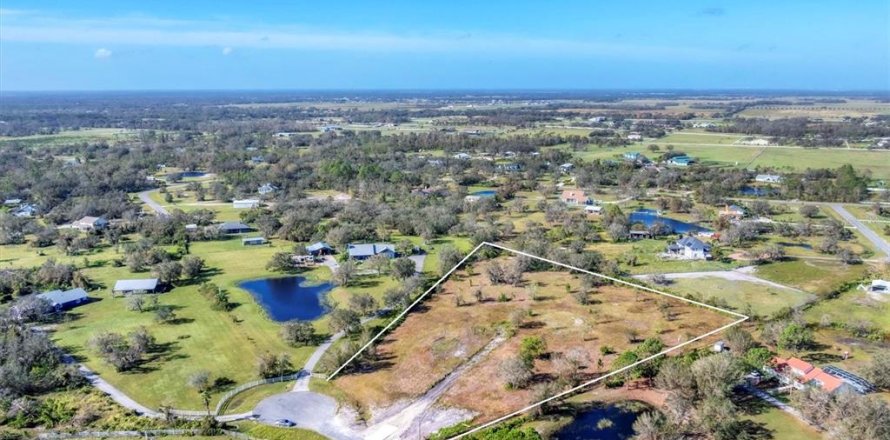 Terreno en Myakka City, Florida № 1426783