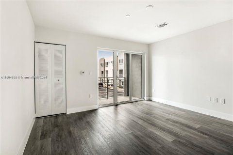 Copropriété à vendre à Miami, Floride: 2 chambres, 123.1 m2 № 1224204 - photo 8