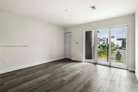 Copropriété à vendre à Miami, Floride: 2 chambres, 123.1 m2 № 1224204 - photo 18