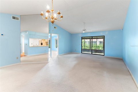 Villa ou maison à vendre à Tampa, Floride: 2 chambres, 108.32 m2 № 1369560 - photo 15