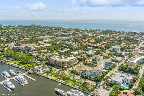 Copropriété à vendre à Palm Beach, Floride: 2 chambres, 192.96 m2 № 1177139 - photo 9