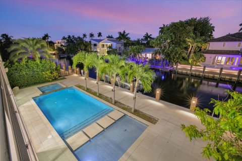 Villa ou maison à vendre à Fort Lauderdale, Floride: 6 chambres, 561.69 m2 № 952356 - photo 14