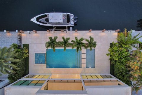 Villa ou maison à vendre à Fort Lauderdale, Floride: 6 chambres, 561.69 m2 № 952356 - photo 10