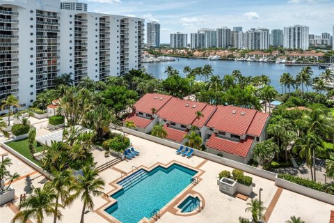 Copropriété à vendre à Aventura, Floride: 3 chambres, 169.08 m2 № 1328533 - photo 7