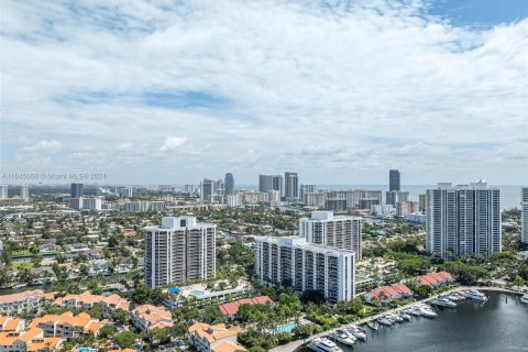 Condo in Aventura, Florida, 3 bedrooms  № 1328533 - photo 30