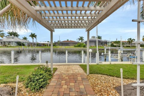 Casa en venta en Punta Gorda, Florida, 3 dormitorios, 187.48 m2 № 1315488 - foto 19