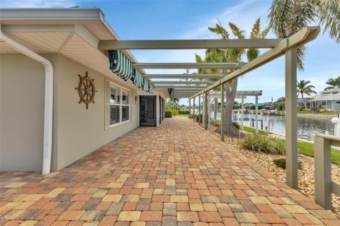 Casa en venta en Punta Gorda, Florida, 3 dormitorios, 187.48 m2 № 1315488 - foto 16