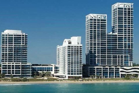 Condominio en alquiler en Miami Beach, Florida, 2 dormitorios, 82.4 m2 № 18520 - foto 28