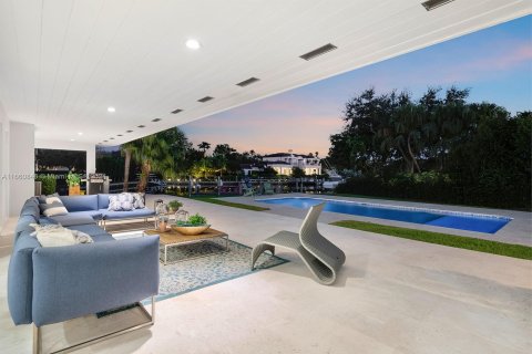 Villa ou maison à vendre à Coral Gables, Floride: 4 chambres, 277.5 m2 № 1368992 - photo 9