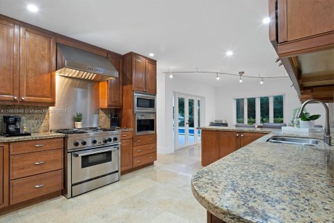 Villa ou maison à vendre à Coral Gables, Floride: 4 chambres, 277.5 m2 № 1368992 - photo 26