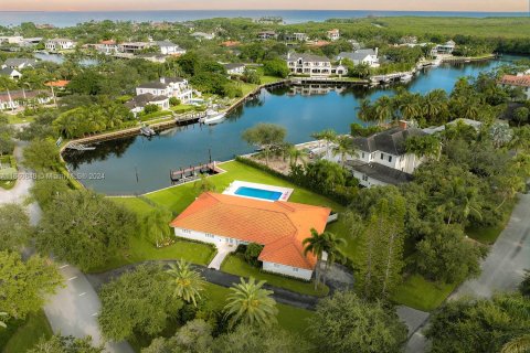 Villa ou maison à vendre à Coral Gables, Floride: 4 chambres, 277.5 m2 № 1368992 - photo 4