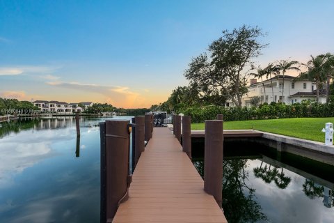 Villa ou maison à vendre à Coral Gables, Floride: 4 chambres, 277.5 m2 № 1368992 - photo 7