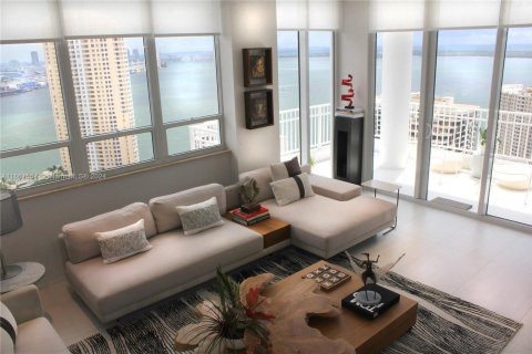 Copropriété à vendre à Miami, Floride: 2 chambres, 129.78 m2 № 1368994 - photo 9