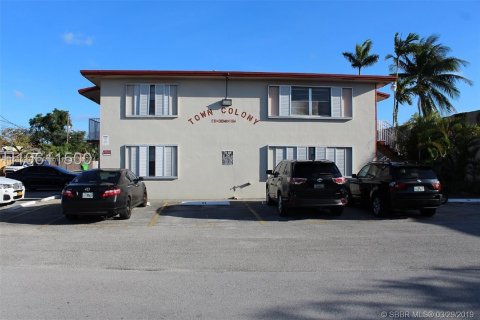 Copropriété à vendre à Hollywood, Floride: 2 chambres, 83.61 m2 № 1172759 - photo 9