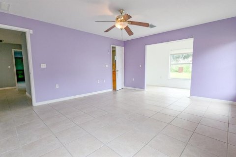 House in Ocala, Florida 5 bedrooms, 212.19 sq.m. № 1362817 - photo 14