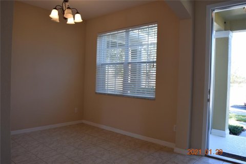 Townhouse in Orlando, Florida 3 bedrooms, 122.45 sq.m. № 1378229 - photo 8