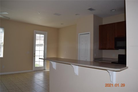 Touwnhouse à louer à Orlando, Floride: 3 chambres, 122.45 m2 № 1378229 - photo 9