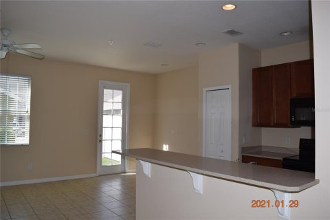 Touwnhouse à louer à Orlando, Floride: 3 chambres, 122.45 m2 № 1378229 - photo 6