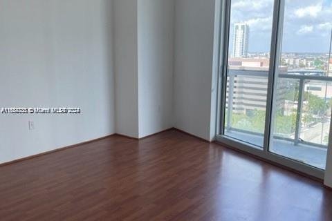 Condo in Miami, Florida, 1 bedroom  № 1364867 - photo 22