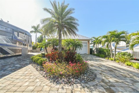 Casa en venta en Arcadia, Florida, 1 dormitorio, 92.9 m2 № 1377716 - foto 2