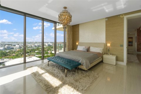 Condominio en venta en Bal Harbour, Florida, 2 dormitorios, 148.55 m2 № 1431336 - foto 28