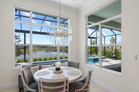 Villa ou maison à vendre à Vero Beach, Floride: 4 chambres, 279.36 m2 № 668753 - photo 16