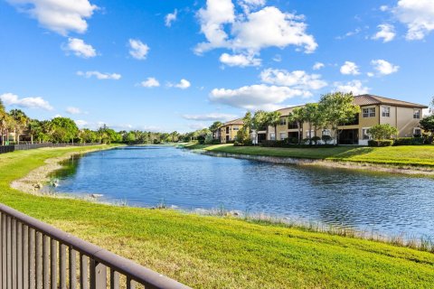 Villa ou maison à vendre à Parkland, Floride: 4 chambres, 319.96 m2 № 1174810 - photo 2