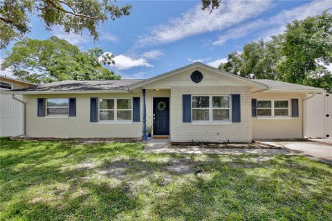 Villa ou maison à louer à Orlando, Floride: 3 chambres, 117.8 m2 № 1366776 - photo 3