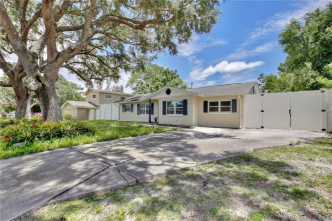 Villa ou maison à louer à Orlando, Floride: 3 chambres, 117.8 m2 № 1366776 - photo 5