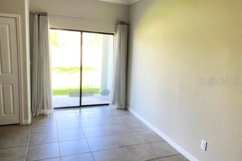 Adosado en venta en Tampa, Florida, 3 dormitorios, 156.82 m2 № 1300076 - foto 15