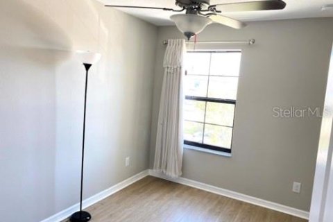 Adosado en venta en Tampa, Florida, 3 dormitorios, 156.82 m2 № 1300076 - foto 3