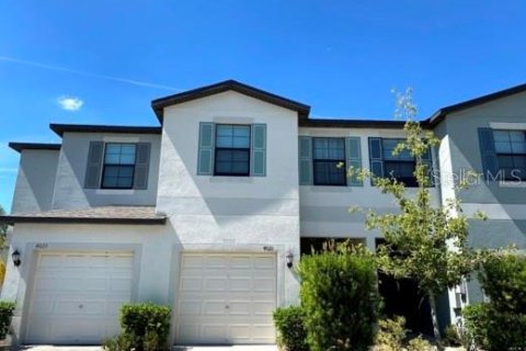 Adosado en venta en Tampa, Florida, 3 dormitorios, 156.82 m2 № 1300076 - foto 1