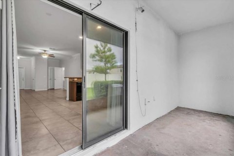 Townhouse in Tampa, Florida 3 bedrooms, 156.82 sq.m. № 1300076 - photo 28