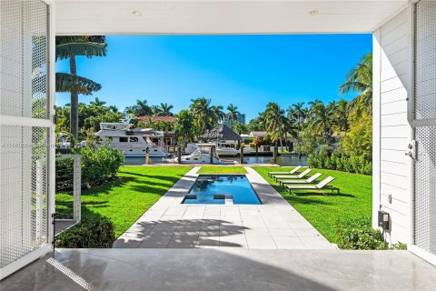 Villa ou maison à louer à Miami, Floride: 4 chambres, 365.01 m2 № 1368776 - photo 8