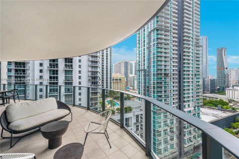 Condominio en venta en Miami, Florida, 3 dormitorios, 177.35 m2 № 1368900 - foto 20